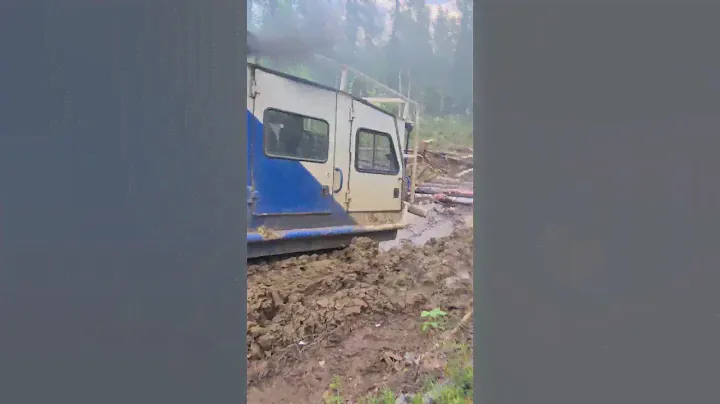 Вездеходы МТЛБ. ТЯНЕМ- ПОТЯНЕМ...ЭЭЭХ УХНЕМ🙆‍♂️